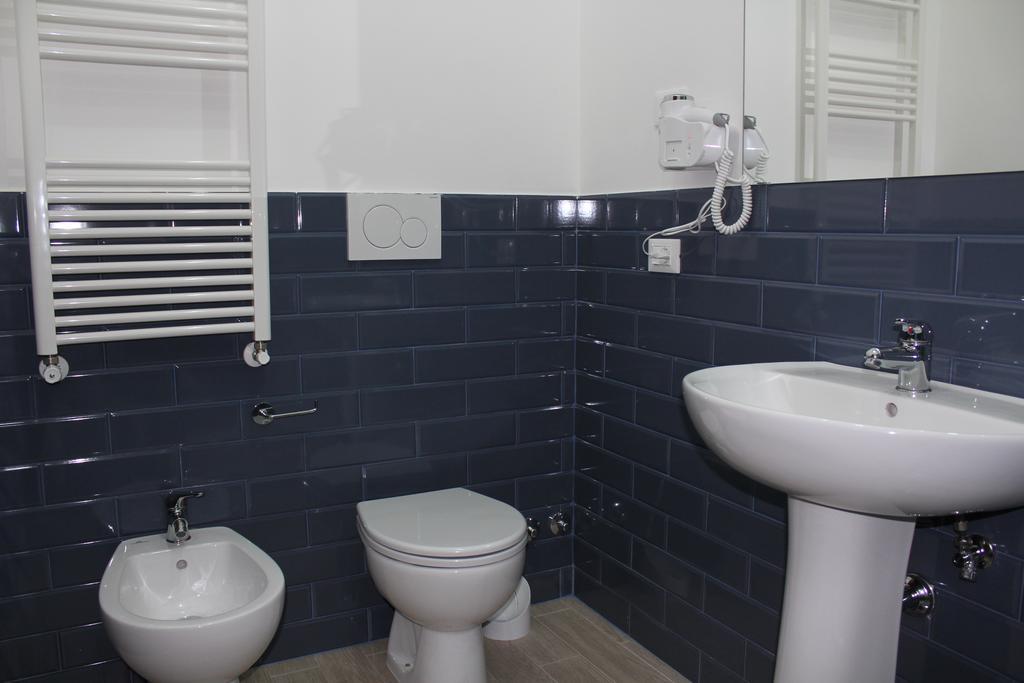 B&B Gallia'S Rooms Rome Bagian luar foto